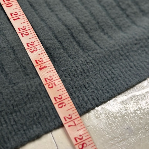 Aerie Sage Green Crew Neck Soft Pullover Sweater Oversized Womens Size Large - Picture 3 of 6